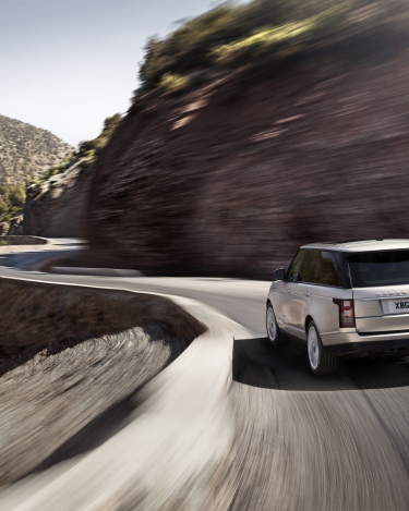 2013-Range-Rover-in-Morocco-29