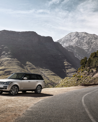 2013-Range-Rover-in-Morocco-31