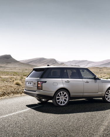 2013-Range-Rover-in-Morocco-36