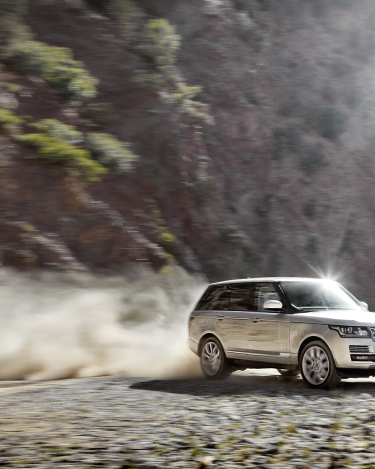 2013-Range-Rover-in-Morocco-38