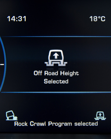 2013-Range-Rover-Interior-close-ups-12