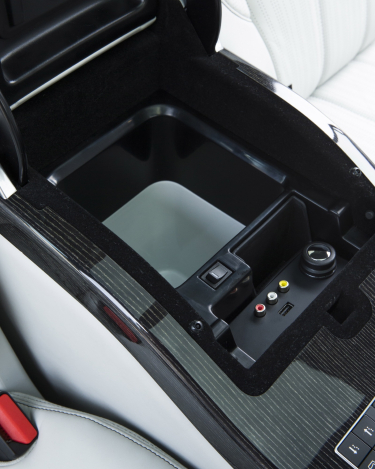 2013-Range-Rover-Interior-close-ups-27