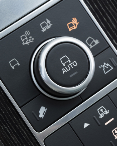 2013-Range-Rover-Interior-close-ups-3