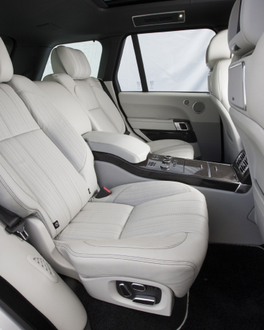 2013-Range-Rover-Interior-close-ups-38