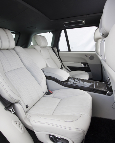 2013-Range-Rover-Interior-close-ups-39