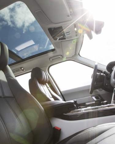 2013-Range-Rover-Interior-close-ups-51