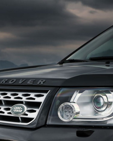 2013_Land_Rover_LR2