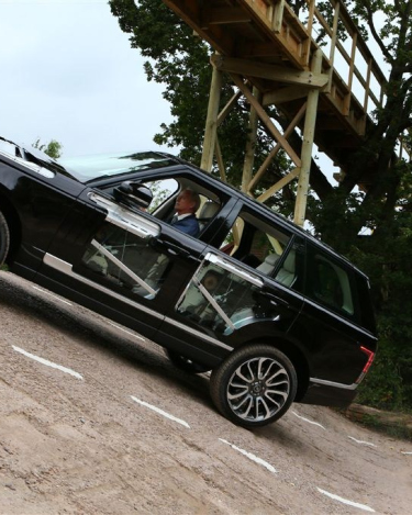 2013_Range_Rover_Manufactuing_and_Testing_48