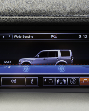 2014-Land-Rover-Discovery-Media-Preview-1