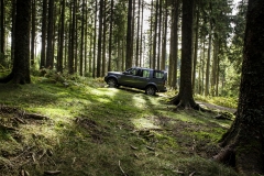 2014-Land-Rover-Discovery-Media-Preview-11