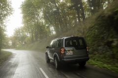 2014-Land-Rover-Discovery-Media-Preview-9