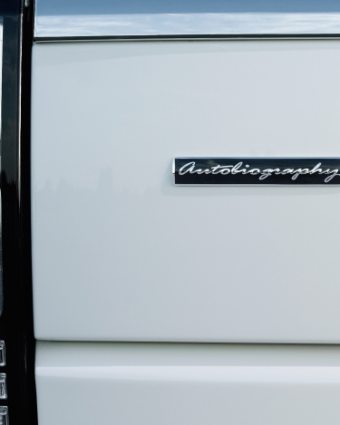 Range-Rover-Autobiography-Black-2