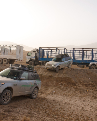 2013-Silk-Trail-Range-Rover-Hybrid-25