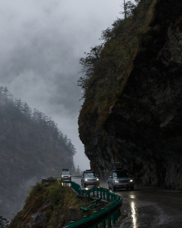 2013-Silk-Trail-Range-Rover-Hybrid-38