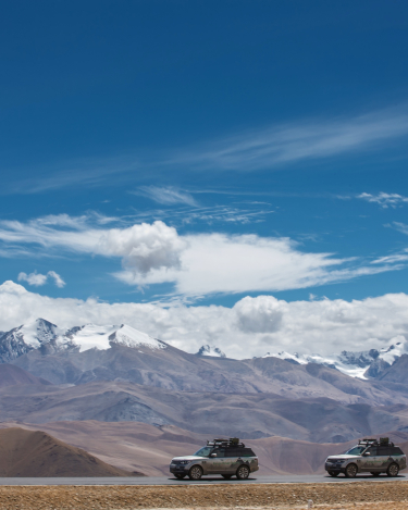 2013-Silk-Trail-Range-Rover-Hybrid-66