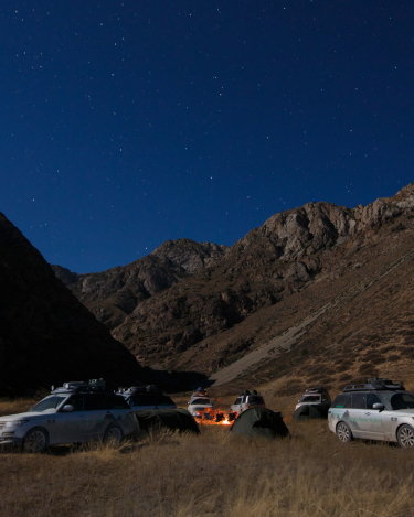 Range-Rover-Hybrid-on-Silk-Trail-57