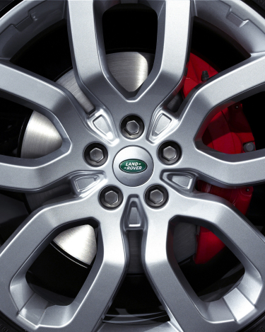 2014-Range-Rover-Sport-Up-close-1