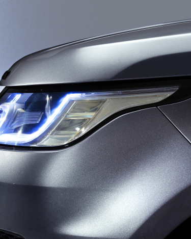 2014-Range-Rover-Sport-Up-close-3