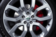 2014-Range-Rover-Sport-Up-close-1