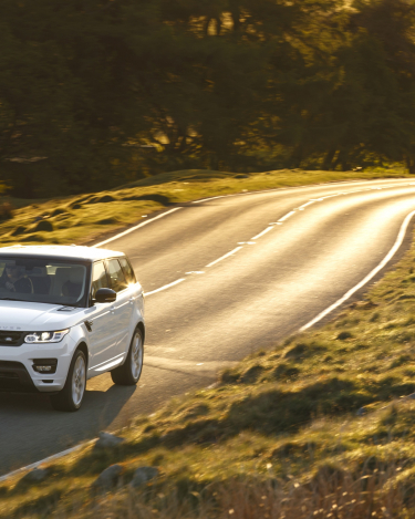 2014-Range-Rover-Sport-Autobiography-Fuji-White-3