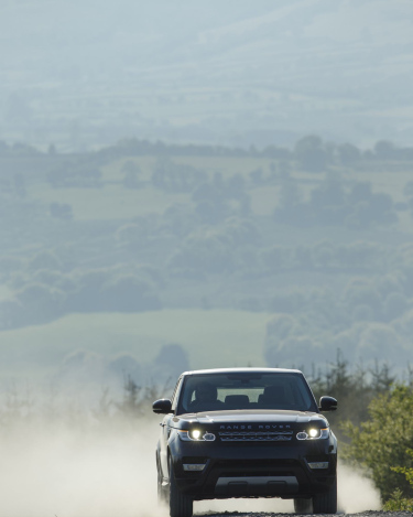 Range-Rover-Sport-Loire-Blue-Supercharged-V6-16