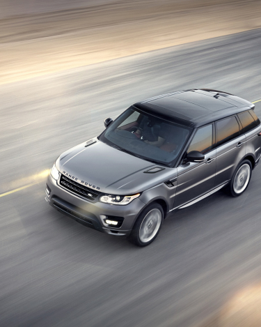 2014-Range-Rover-Sport-in-Motion-7