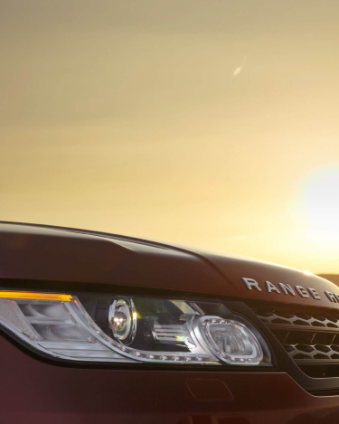 2014-Range-Rover-Sport-Action-Shots-22