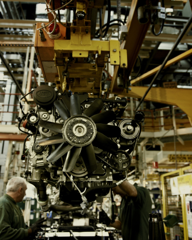 Land-Rover-Defender-Assembly-Line-3