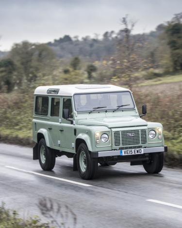 Heritage_Defender_009