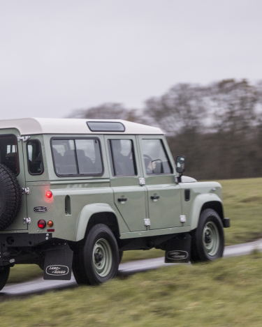 Heritage_Defender_012