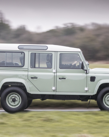 Heritage_Defender_013