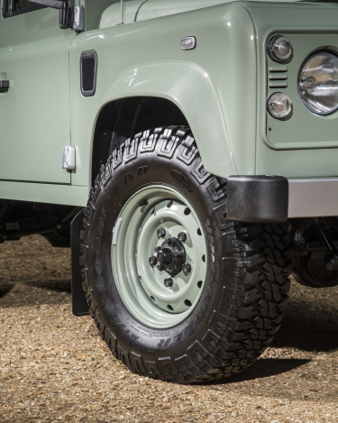 Heritage_Defender_015