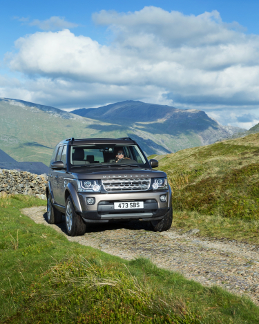 2015-Land-Rover-Discovery-LR4-5
