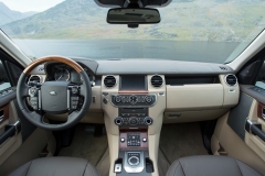 2015-Land-Rover-Discovery-LR4-18