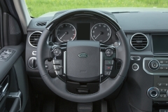 2015-Land-Rover-Discovery-LR4-19