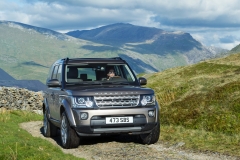 2015-Land-Rover-Discovery-LR4-5
