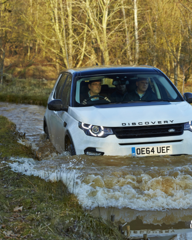 Land-Rover-Discovery-Sport-Off-road-4