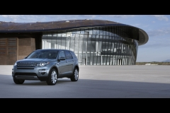 Land-Rover-Discovery-Sport-11