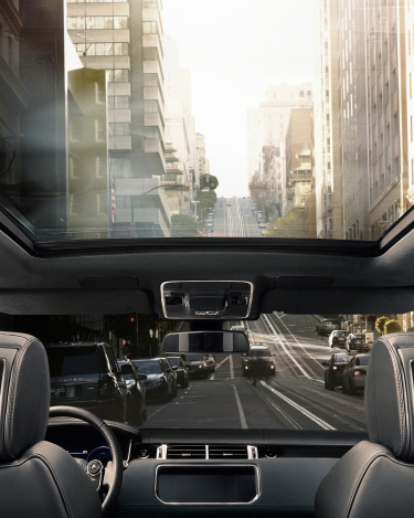 2015 Range Rover Sport in the city