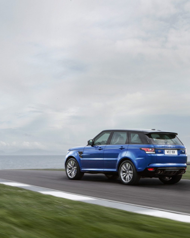 Range-Rover-Sport-SVR-11