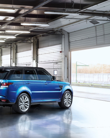 Range-Rover-Sport-SVR-38