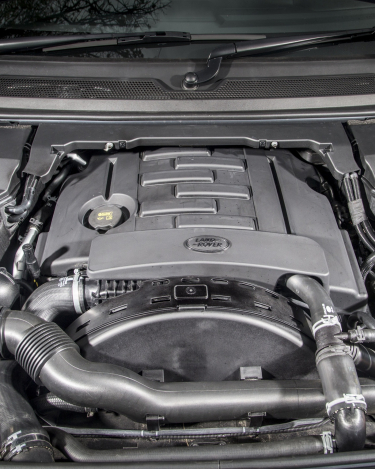 Land-Rover-Discovery-Landmark-36
