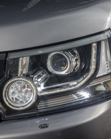 Land-Rover-Discovery-Landmark-38