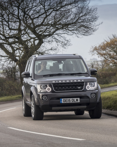 Land-Rover-Discovery-Landmark-5