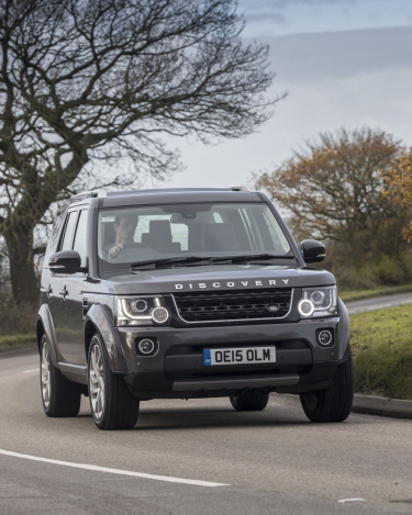 Land-Rover-Discovery-Landmark-7