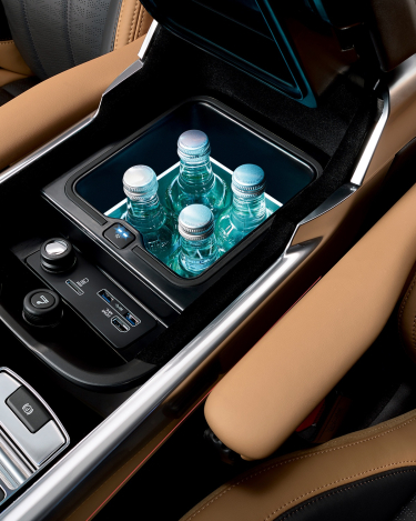 2018-Range-Rover-Sport-Interiors-10