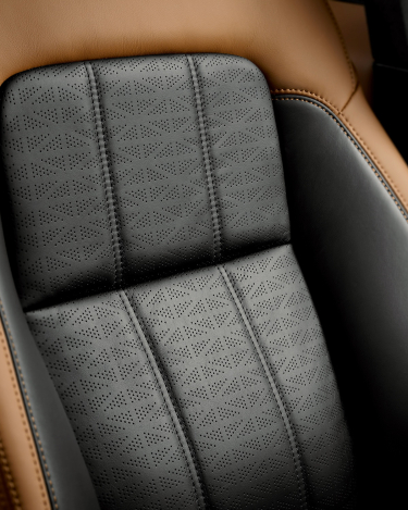 2018-Range-Rover-Sport-Interiors-13
