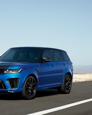 2018-Range-Rover-Sport-SVR-15