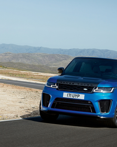 2018-Range-Rover-Sport-SVR-17
