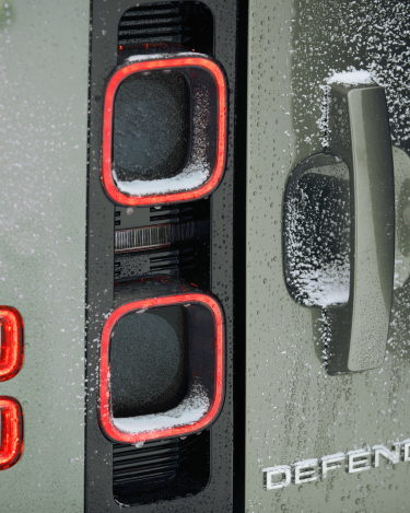 2020-Land-Rover-Defender-Close-ups-5